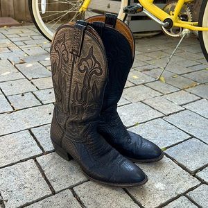 Men’s shark skin cowboy boots size 10 1/2B